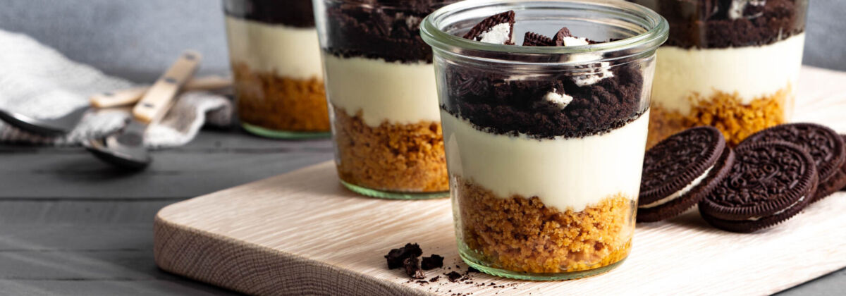 No Bake Cookies & Cream Cheesecake Jars