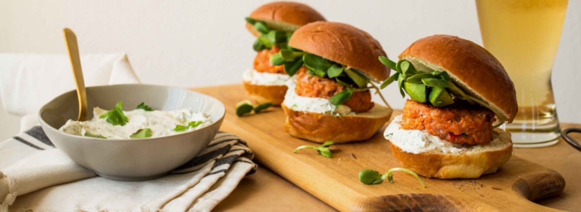 Sriracha Salmon Burgers with Herb Cream Cheese